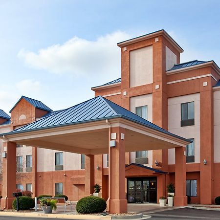Spark By Hilton Lansing Buitenkant foto