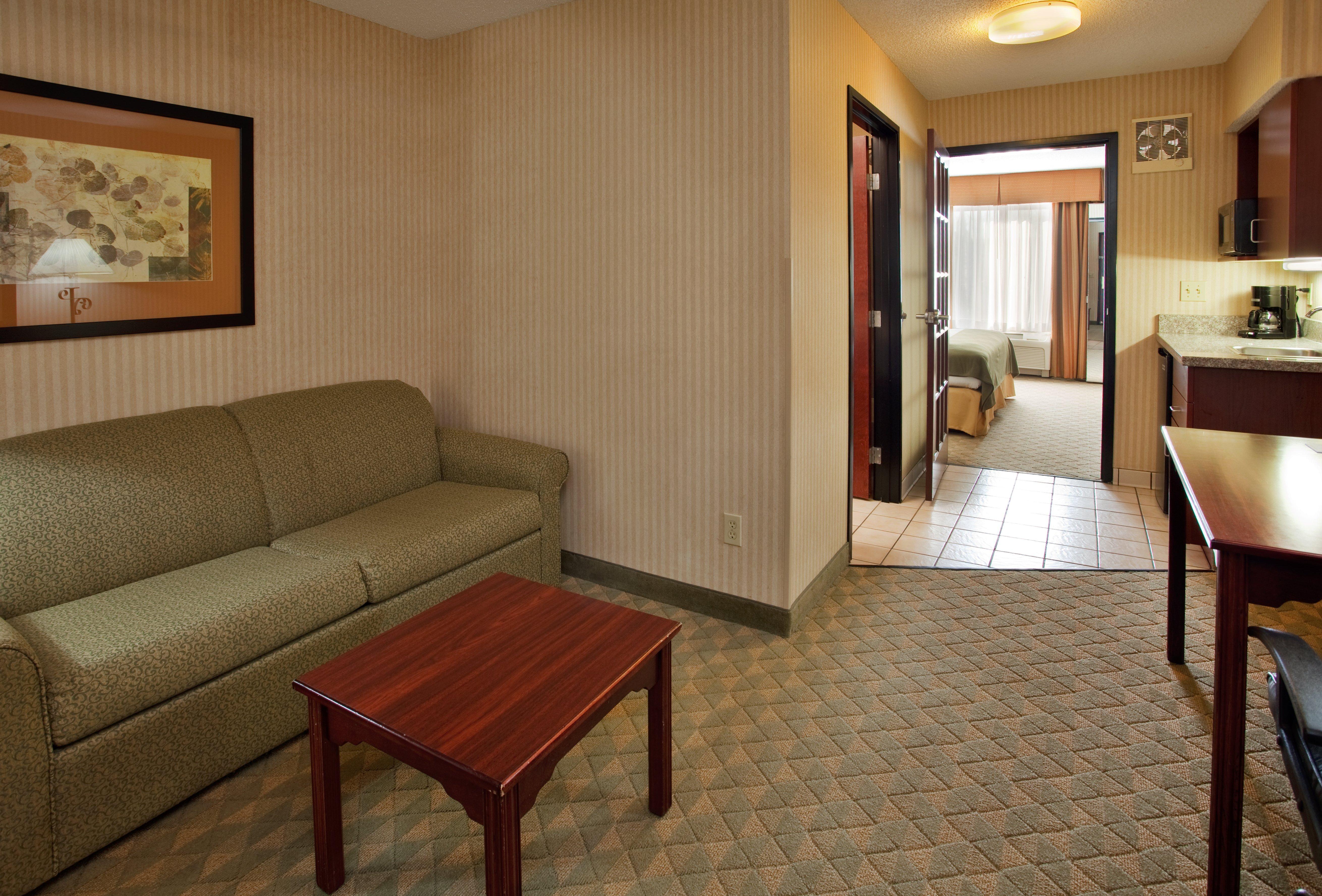 Spark By Hilton Lansing Buitenkant foto