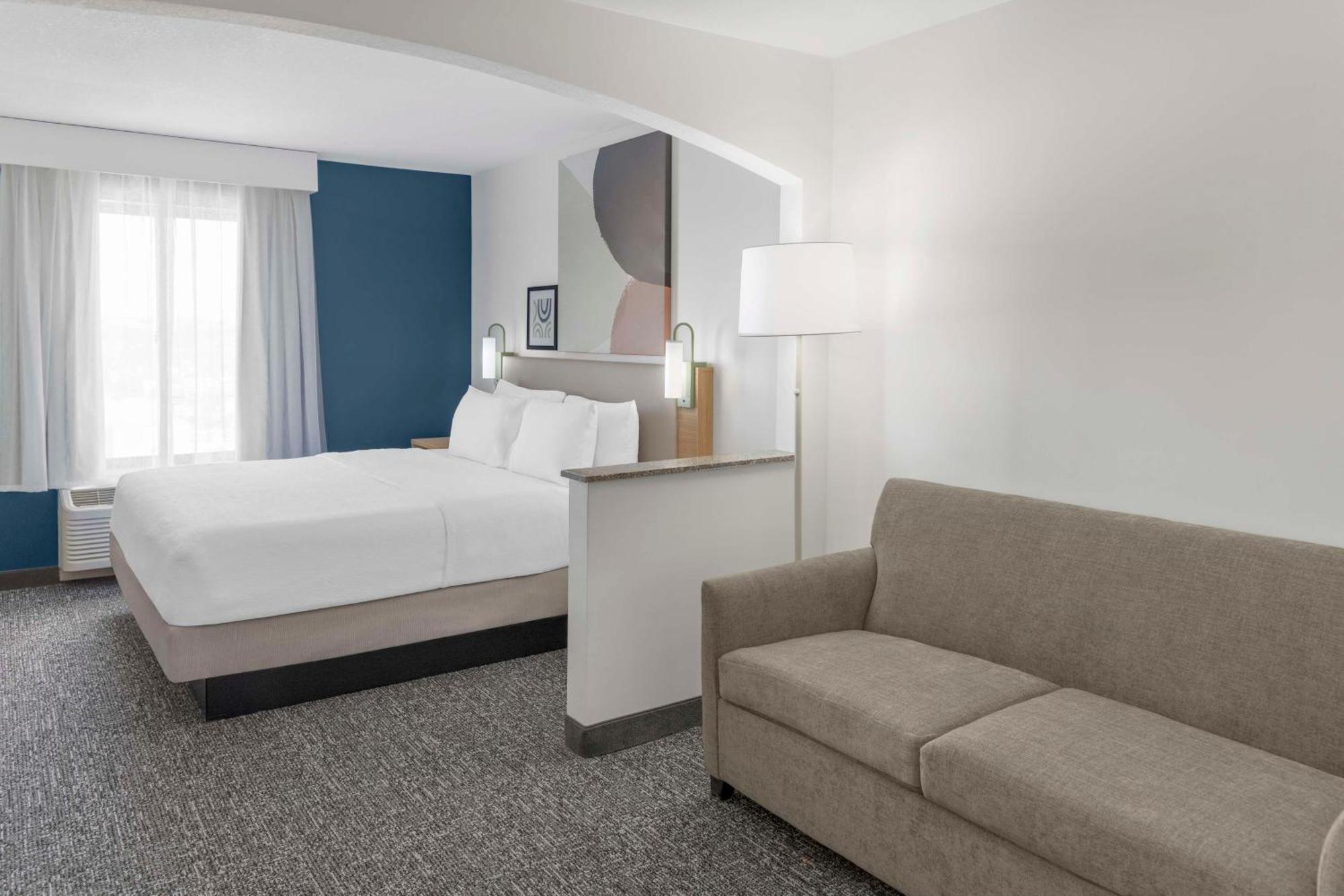 Spark By Hilton Lansing Buitenkant foto