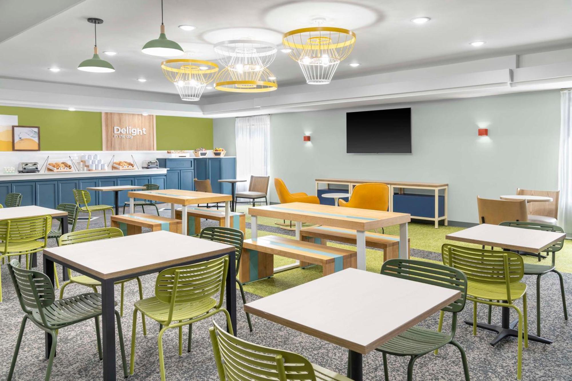 Spark By Hilton Lansing Buitenkant foto